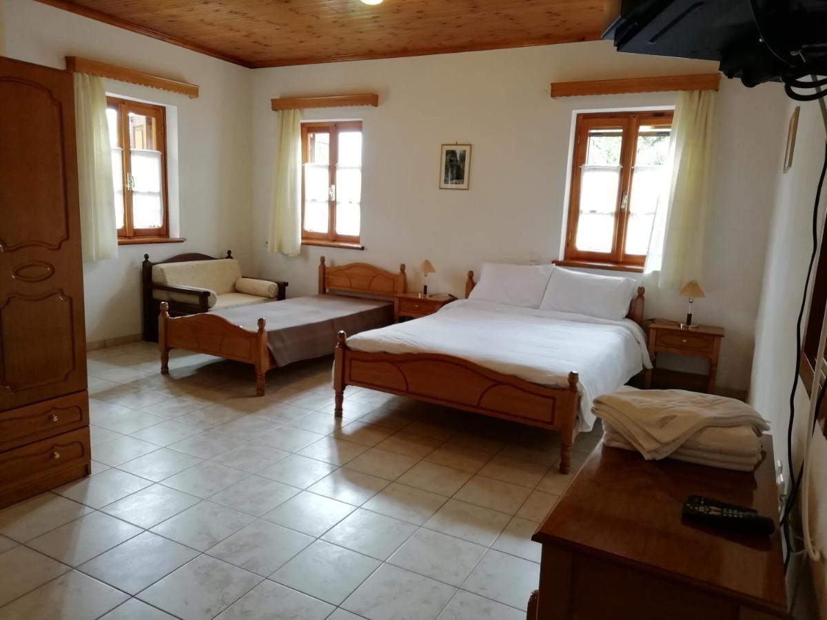 צפלובו Hotel Tymfi מראה חיצוני תמונה