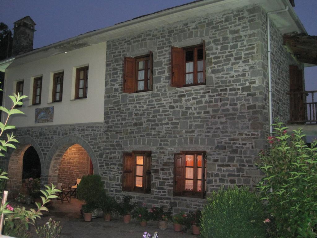 צפלובו Hotel Tymfi מראה חיצוני תמונה